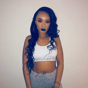 Meet your Posher, Tiahna